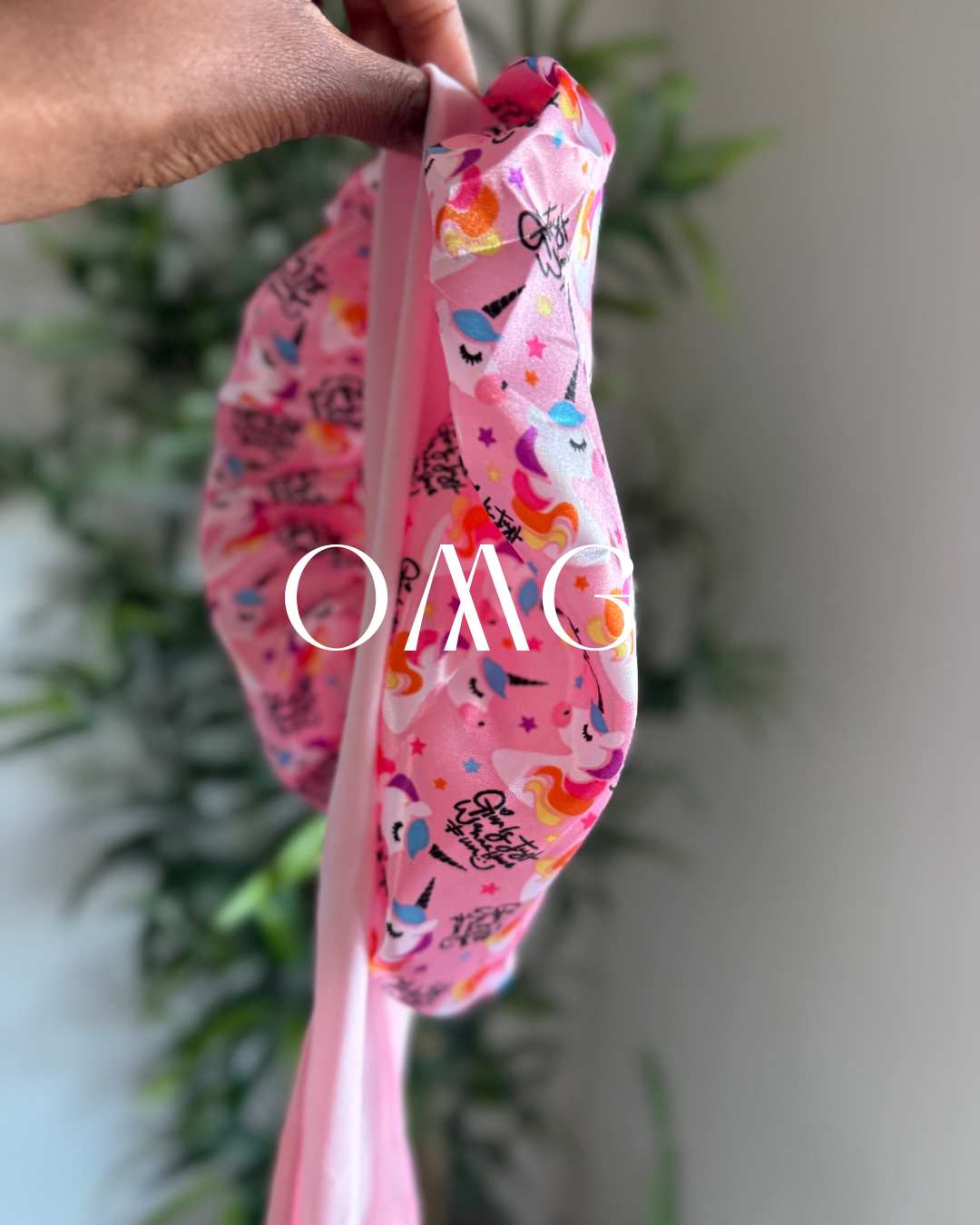 Toddler Stars and Unicorns Bonnet